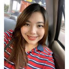 Melissa Sahagun's Instagram, Twitter & Facebook