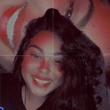 Lori Storey's Instagram, Twitter & Facebook