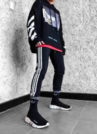 Ny balenciaga speed trainer svart hvit balenciaga online. 34 Balenciaga Speed Trainer Ideas Balenciaga Speed Trainer Trainers Outfit Balenciaga