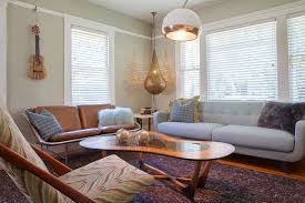 Like the colour with white subway tiles and small tiles on the floor. Vintage Bungalow Mid Century Modern Living By Kimball Starr Interior Design Mid Century Wohnbereich San Francisco Von Kimball Starr Interior Design Houzz