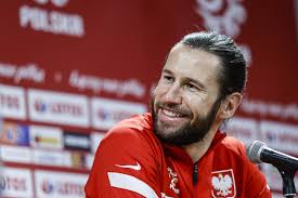 Grzegorz krychowiak jako pierwszy piłkarz na tegorocznych mistrzostwach europy otrzymał czerwoną kartkę. Wyksztalcenie Grzegorza Krychowiaka Rzuca Na Kolana Skonczyl Studia Ktore Dla Wielu Sa Marzeniem Super Express
