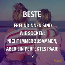 Beste Freundinnen Sind Wie Socken Nicht Immer Zusammen Aber Ein Perfektes Paa Beste Freundinne Freunde Zitate Lustig Freunschaft Spruche Beste Freunde Lustig