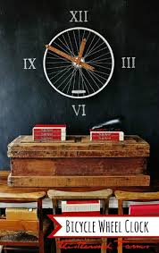 39 Upcycling Ideen Mit Alten Fahrradreifen Diy Uhr Fahrradfelgen Diy Wanduhren