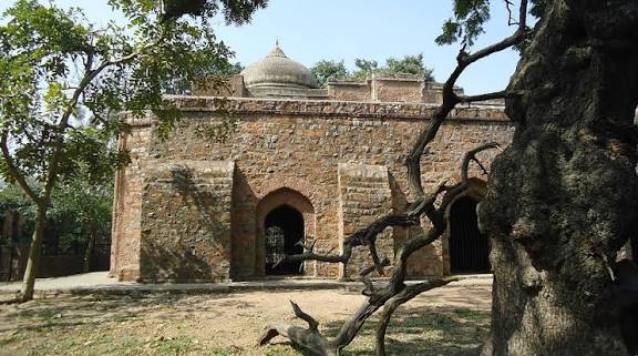 Chauburji-Masjid, New Delhi