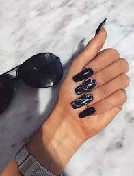 Acrylic Black And White Marble Nails 25 Most Special Stunning Marble Acrylic Nails Design For Fall And Winter 16 In 2020 Marble Acrylic Nails