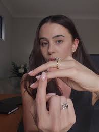 BIANCA LYNCH (@bianca_lynch)