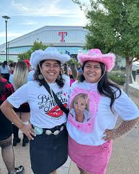 living my childhood dream 🥹 #rbd #rbdtour #rebelde