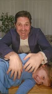 Bugs Bunny Plays Piano: A Classic Cartoon Moment