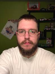 Now he has dirty blonde hair and light brown eyes. M 5 7 185 Dirty Blonde Blue Eyes Looking For Suggestions Glasses Need To Stay Beard Doesn T First Time Cosplay Into Movies And Video Games Whoshouldicosplay