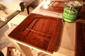 بذر الكتان النفط للخشب كيفية حماية الأسطح الخشبية