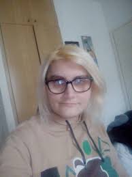 Can someone please make this photo more amusing 🤣🦃🤷🏾