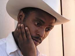 Y en esta festiva jornada, también cumple años el reconocido actor cubano  #rennyarozarena , quien inmortalizara en la gran pantalla a la leyenda de  la música cubana Benny Moré. Muchísimas felicidades. 🎉🥳❣️ #acubaoficial