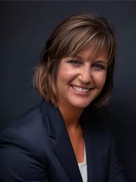 Wedding officiant services in Nassau and Suffolk County