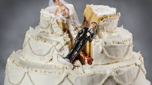 Primero obligaron a los novios a quitarse la ropa y meterse dentro de la cama para después decirles que. No Metas La Pata Esto Es Lo Peor Que Puedes Hacer En Una Boda