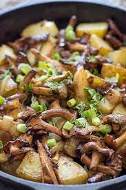 Fried Chanterelle Mushrooms And Potatoes Recipe Potato Mushroom Recipe Whole Food Recipes Potato Recipes