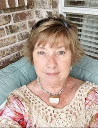 Glenda Vickers's Instagram, Twitter & Facebook