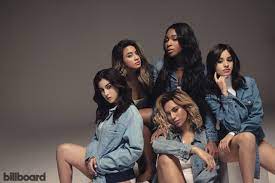 They both have a younger sister. Camila Cabello Mantan Personel Fifth Harmony Yang Sukses Solo Karier Kumparan Com