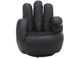 Utilisez votre machine à laver à faible température de 30° ou 40° et votre housse pour fauteuil ressortira comme neuve. Fauteuil Main Noir Finger Lestendances Fr Fauteuil Main Housse Pour Fauteuil Fauteuil Original