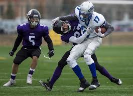 Das edmonton football team oder ee football team (früher bekannt als edmonton eskimos ) ist ein professionelles kanadisches fußballteam mit sitz in edmonton , alberta. Football Huddle Valkyries Win Historic Team Debut Storm Undefeated And Metro Edmonton Football Honours Stalberttoday Ca