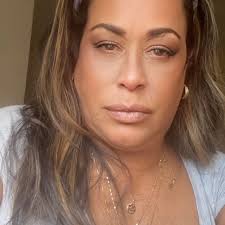 Lesa Cavallero-Laraia (@lesacav) • Instagram photos and videos