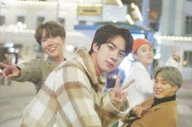 Bts Bts Jungkook Jimin Jin Jhope Suga Taehyung Namjoon Minyoongi Btsv Junghose Di 2020 Orang Lucu Bts Orang
