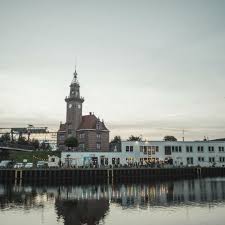 Heiraten Am Strand Und Das In Dortmund Ja Die Tyde Studios Machen Es Moglich Auf Insgesamt 250 Qm Fi Ferry Building San Francisco Wedding Locations Studio