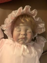 Lee Middleton doll 20 tall