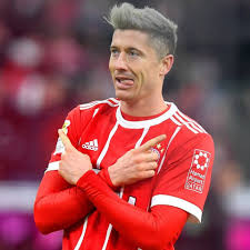 Robert lewandowski is a polish professional footballer who plays as a striker for bundesliga club bayern munich and is the captain of the po. Facebook