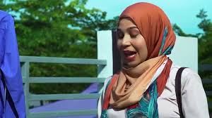 Pertunangan antara zamer dengan doktor suraya telah merobek hati melissa. Dia Menantu Rahsia 2019 Ep 25 Video Dailymotion