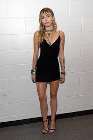 Enter @ your own risk! Miley Cyrus Opens Up About Sobriety Saying She Fell Off During Covid 19 Pandemic