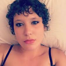 Danielle Bowles (@DanielleBowles7)