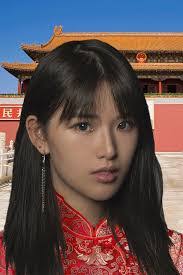 Juna Lee's Instagram, Twitter & Facebook