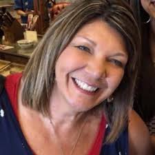 Janie Sexton's Instagram, Twitter & Facebook