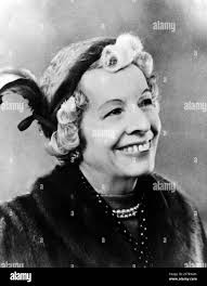 Woman africa 1950s hi-res stock photography and images