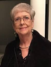 Leslie Meister's Instagram, Twitter & Facebook