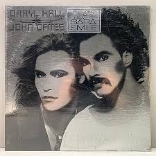 DARYL HALL & JOHN OATES