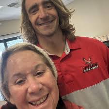 ✨Member Monday✨ OCIS Teacher, Mrs. Renee Bendig ◾️ Teaching… 21 years  total, with ALL 21 years in the Ocean City School District 🔴⚪️ ◾️ Family  and Fun… going to the gym 🧘🏻‍♀️couponing