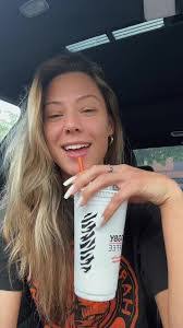 Katerina Pappas's Instagram, Twitter & Facebook