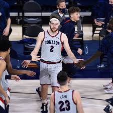 Drew timme is a legend. As Drew Timme Continues To Improve Gonzaga Is Looking Unbeatable Mid Major Madness