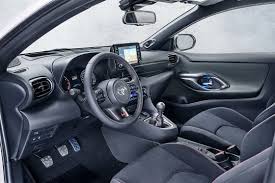 Der neue yaris ist car of the year 2021 bei der entwicklung des neuen toyota yaris war unser ziel von anfang an, ein ganz besonderes fahrzeug auf den markt zu bringen. Toyota Gr Yaris 2020 Sport Yaris Mit 261 Ps Autobild De