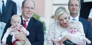 La principessa, assente al rito religioso, ha presenziato solo a quello civile nella rocca del palazzo di monaco lo scorso 26 luglio. Charlene E Alberto Di Monaco Momenti Piu Belli Diredonna