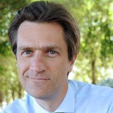 Stéphane Cossé (@stcosse)