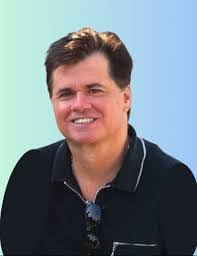 Richard Stack's Instagram, Twitter & Facebook