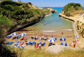 Vezi cele mai bune pachete autocar+hotel in bulgaria si grecia oferite de agentia travos. Insula Corfu Grecia Insula Corfu Grecia Despre Insula Corfu Cazare Insula Corfu Grecia Obiective Turistice Corfu Grecia Corfu Corfu Greece Thasos