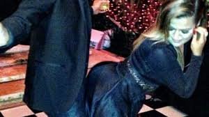 12:20 am pdt, mon aug 22, 2016. Khloe Kardashian Twerks At Kylie Jenner Graduation Party Video Dailymotion
