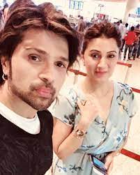 Himesh reshammiya was born on july 23, 1973. Himesh Reshammiya Wife Lovely Pictures Reviewit Pk