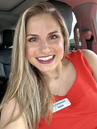 Wendy Lemieux's Instagram, Twitter & Facebook