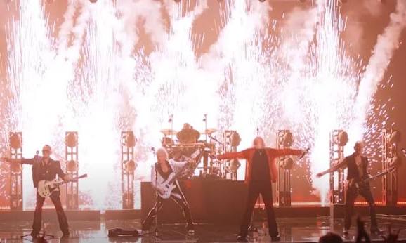 Watch: DEF LEPPARD Performs 'Pour Some Sugar On Me' On 'America's Got Talent'  - BLABBERMOUTH.NET