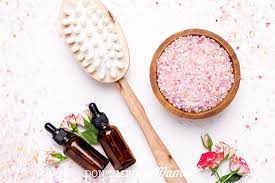 I love using oils that have aphrodisiac qualities and there actually aren't very many of them. 10 Essential Oils For Romance Libido And Fun In The Bedroom