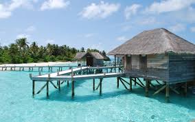 Nestled on the beach, this tha mai hotel is 0.1 mi (0.1 km) from laem sadet beach and 1.8 mi (2.9 km) from chao. Maldives Beach Resort Wallpaper 2560x1600 30959